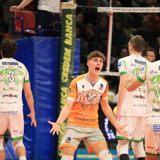 Il libero Matteo Staforini sta disputando una grande stagione e chiama a raccolta i tifosi: &quot;Per battere Brescia saranno fondamentali&quot;