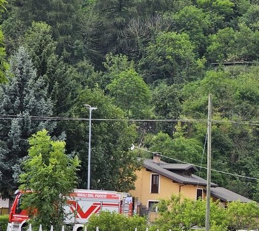Incidente stradale a Demonte tra due auto: una cappottata