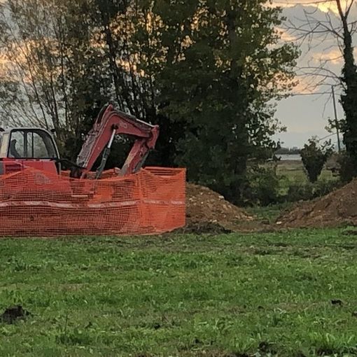 Lavori sospesi a Mondovì per installazione palo per la telefonia, la ditta: &quot;Il Comune ritiri l'ordinanza o ricorreremo al TAR&quot;