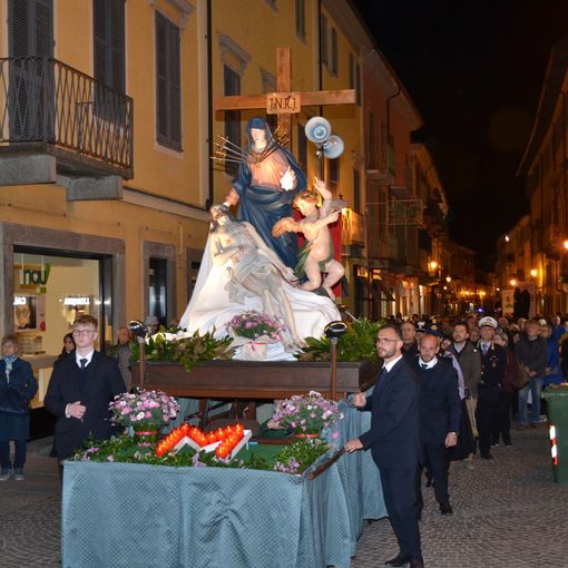 Domani a Bra la processione dell'Addolorata apre le celebrazioni della Settimana Santa