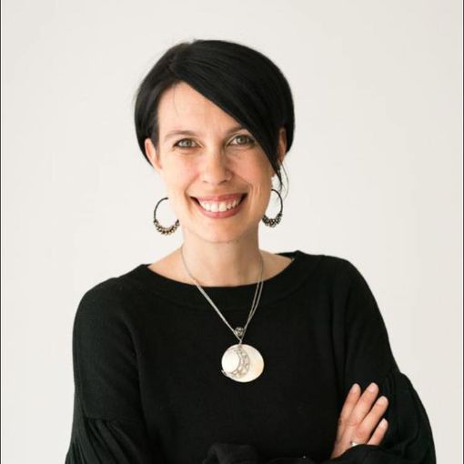 "The Gimme five Company", la prima fatica letteraria della fossanese Cristina Operti