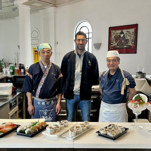 Torii Original Japanese Restaurant apre le porte al capitano Iacopo Botto del Cuneo Volley