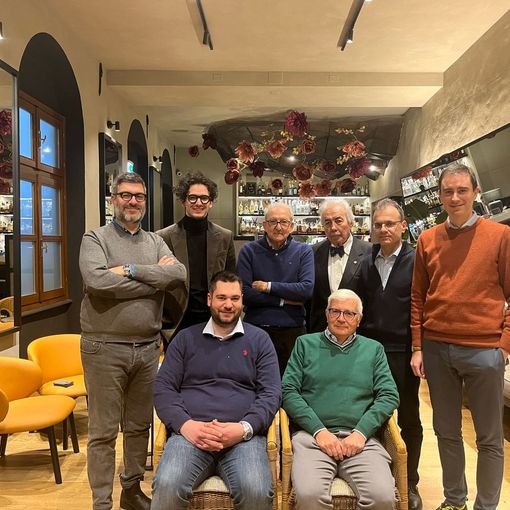 Il nuovo direttivo circolo filatelico &quot;Bodoni&quot; di Saluzzo