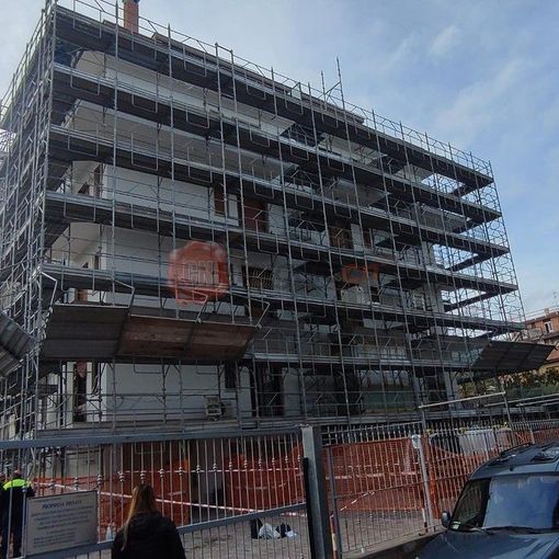 Disposta l'autopsia sul corpo di Ismaili Feti, il piastrellista morto sul lavoro