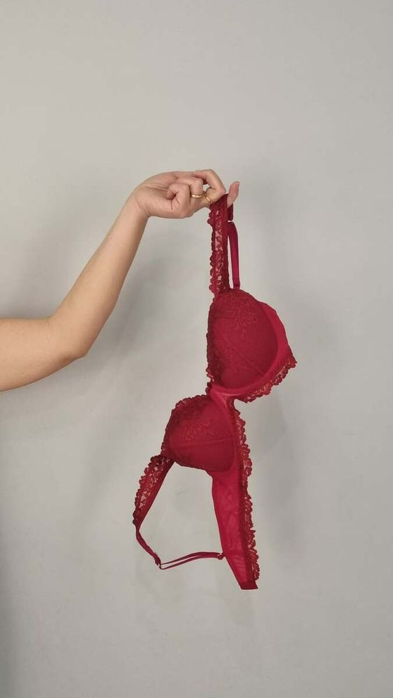 Intimo rosso a Capodanno, ecco perché non si può rinunciare!