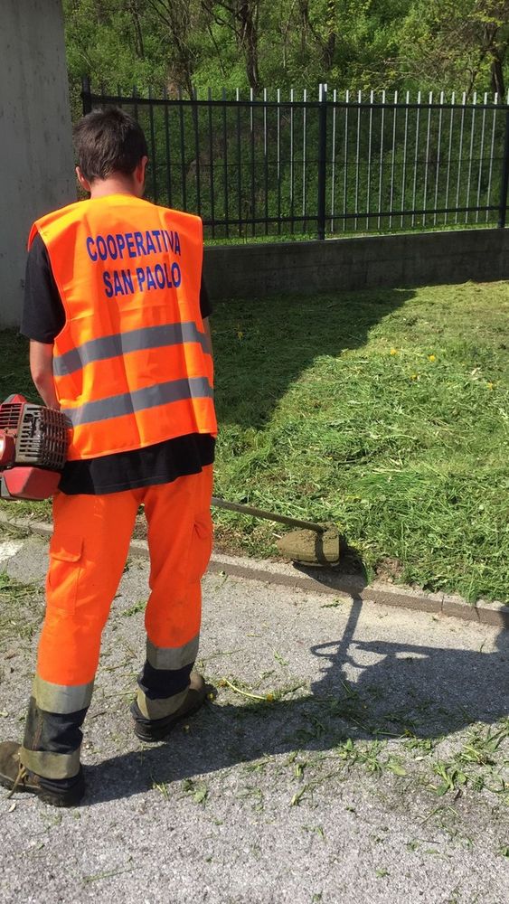 Il grazie della Cooperativa San Paolo alla Bcc di Caraglio per il costante sostegno Il grazie della Cooperativa San Paolo alla Bcc di Caraglio per il costante sostegno