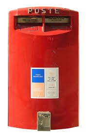 Cuneo: riapre con un nuovo restyling l'ufficio postale di via Roma