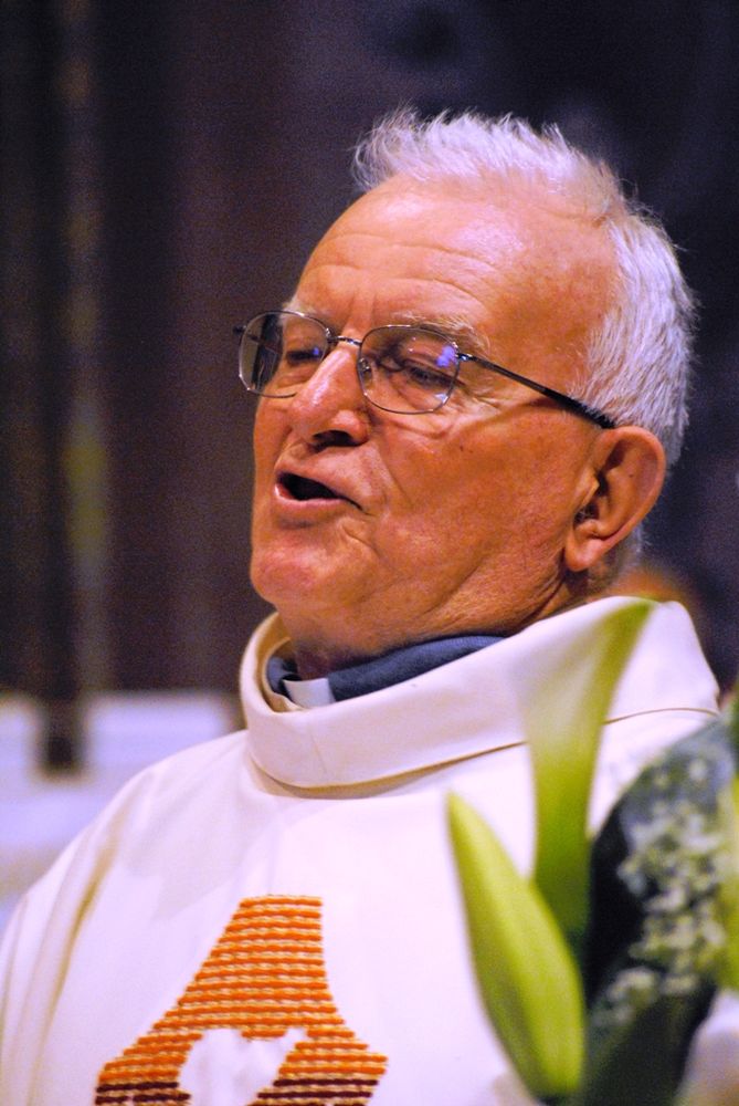 Don Luigi Destre, il "guardiano" del Santuario di San Chiaffredo