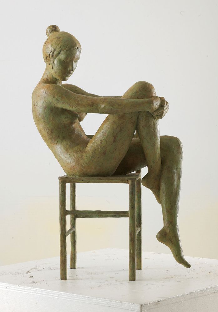 Nudo su sedia, opera di Sergio Unia