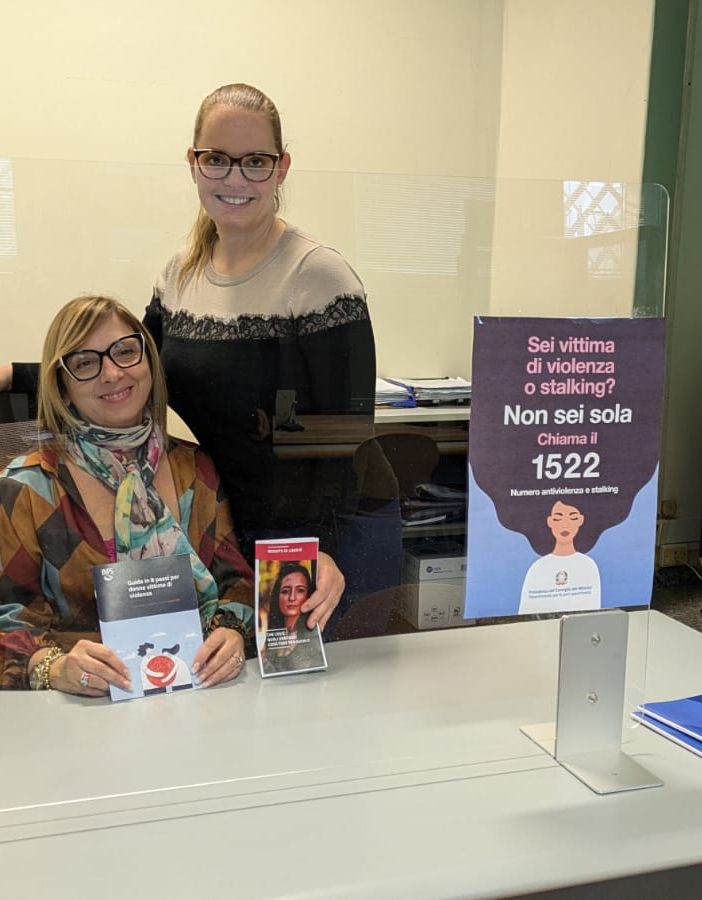 Sportello rosa  - la direttrice provinciale INPS Cuneo Maura Bertone con la responsabile URP Francesca Michelis