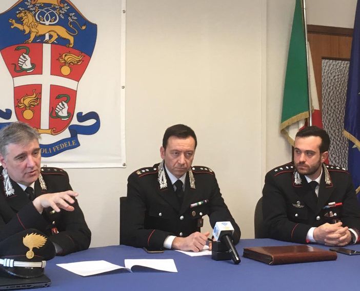 Da sinistra, il capitano Giampaolo Canu, il tenente colonnello Marco Pettinato e il capitano Giacomo Conte