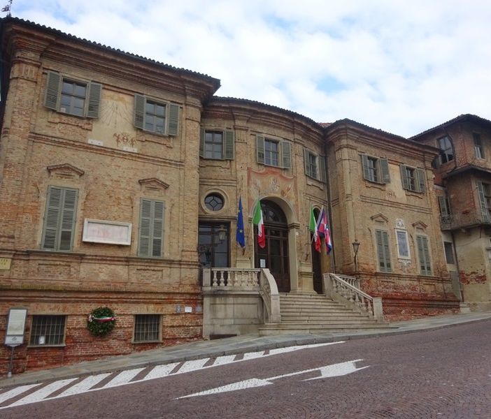 Comune di Bra: il sito internet diventa determinante per i servizi scolastici 2022/23