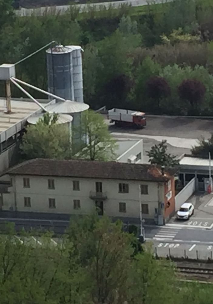 L'ingresso dello stabilimento