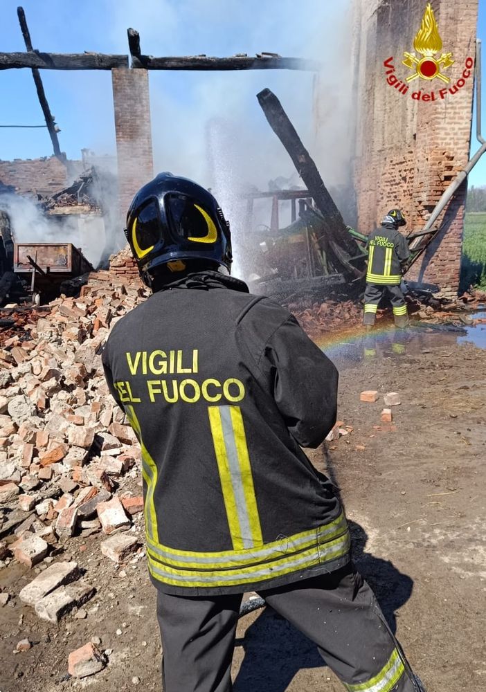 L'intervento dei Vigili del Fuoco a Savigliano