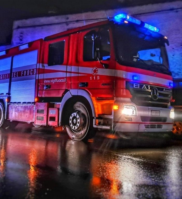 Tre furgoni e due auto si scontrano sulla Provinciale 30 a Racconigi