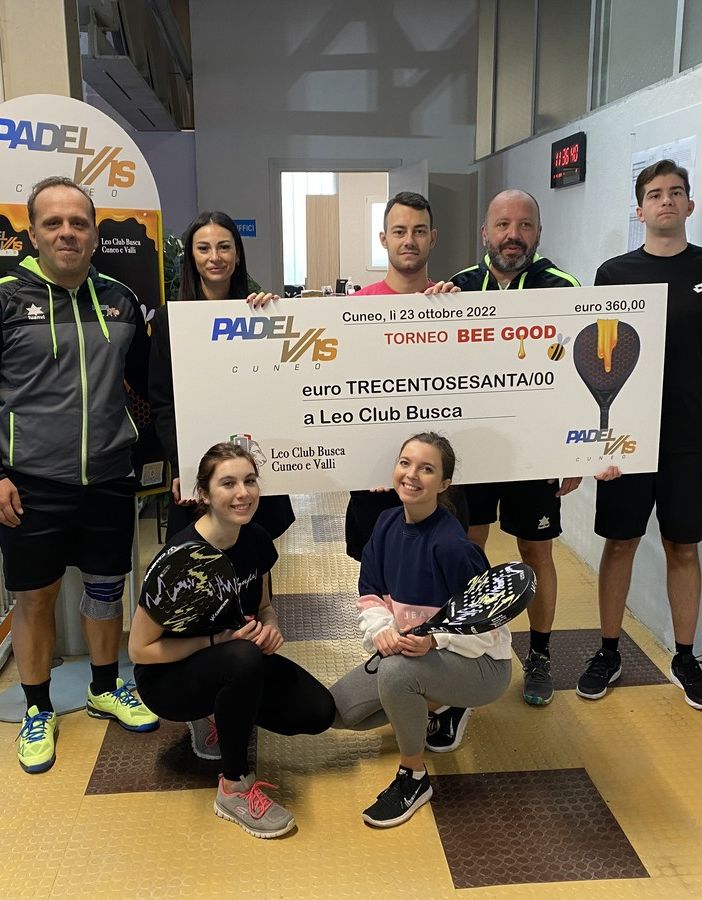 A Cuneo un torneo benefico di padel per salvaguardare le api in via d'estizione