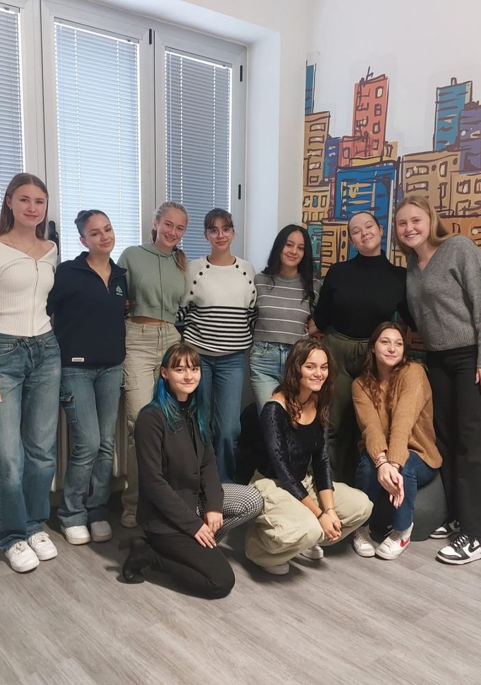 Al Liceo De Amicis di Cuneo il progetto Trans'Alp con l'accoglienza di un gruppo di studentesse francesi