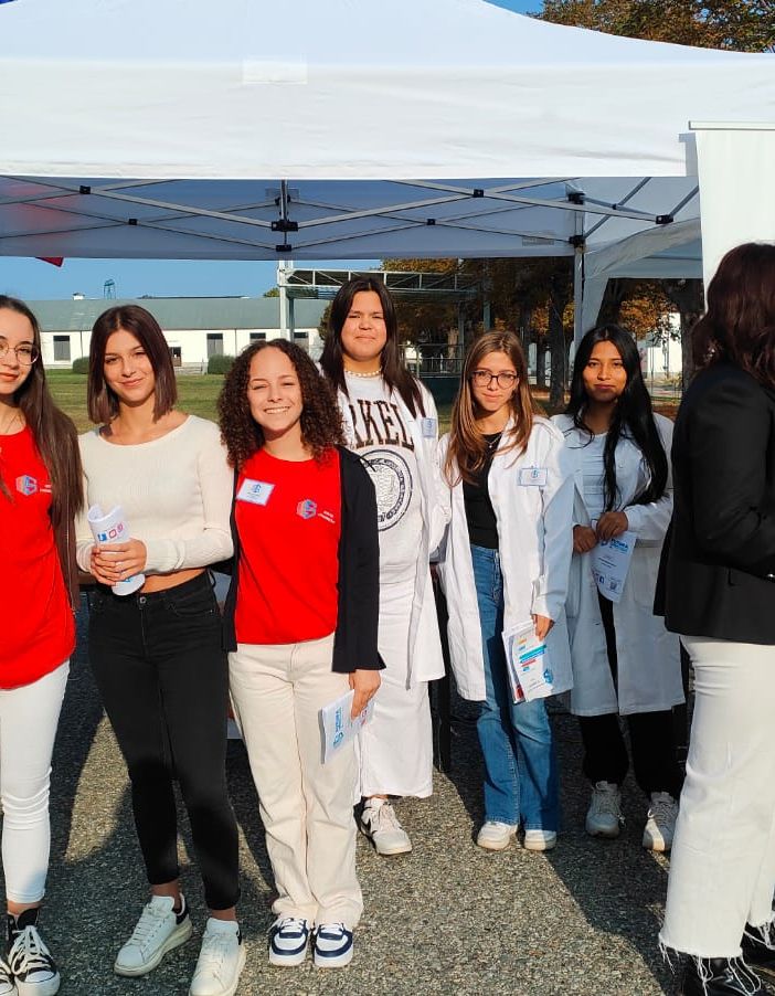 Quale scuola scegliere dopo le medie: alla caserma Vian di Cuneo c'è il Salone dell'Orientamento [FOTO]