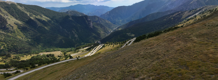 Limone, apertura parziale della strada dei 50 tornanti: previsti controlli per prevenire infrazioni