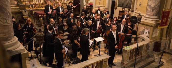 L’Orchestra Sinfonica Amatoriale Italiana (OSAI) in concerto a Bagnasco L’Orchestra Sinfonica Amatoriale Italiana (OSAI) in concerto a Bagnasco