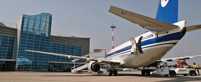 Levaldigi: il gestore del San Giovanni Resort di Saluzzo “ci crede” e versa 650 euro per la ricapitalizzazione dell’aeroporto Levaldigi: il gestore del San Giovanni Resort di Saluzzo “ci crede” e versa 650 euro per la ricapitalizzazione dell’aeroporto