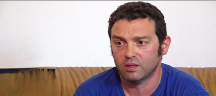 Andrea Lanari ha perso le braccia in un incidente sul lavoro nel 2012 Andrea Lanari ha perso le braccia in un incidente sul lavoro nel 2012