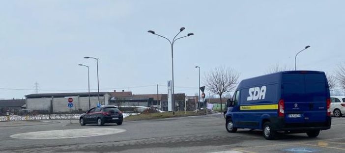 Consegnate all'ospedale di Mondovì le dosi di vaccino "Moderna": sono arrivate scortate dalle Forze dell'ordine (FOTO)