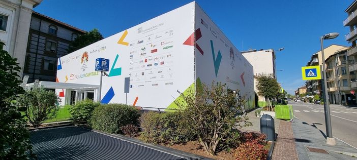 Proiezione al Pala Alba Capitale di "Un passo alla volta", il docufilm prodotto da Confindustria Cuneo Proiezione al Pala Alba Capitale di "Un passo alla volta", il docufilm prodotto da Confindustria Cuneo