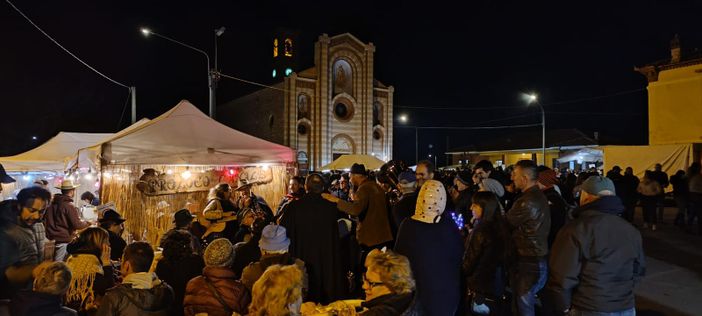 A Montaldo Roero è andato in scena un Cantè J’Euv da record