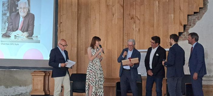 Franco Daudo, Elena Dalmasso, Giorgetto Giugiaro, Tommaso Mario Abrate e Gianfranco Arneodo Franco Daudo, Elena Dalmasso, Giorgetto Giugiaro, Tommaso Mario Abrate e Gianfranco Arneodo