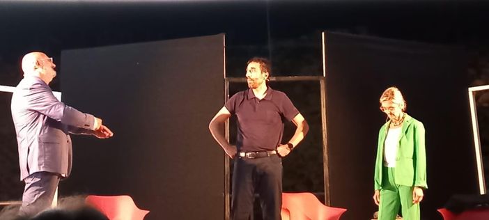 Dogliani, continua la rassegna "Che spettacolo... il Teatro": in scena la compagnia Teatro Marenco di Ceva Dogliani, continua la rassegna "Che spettacolo... il Teatro": in scena la compagnia Teatro Marenco di Ceva