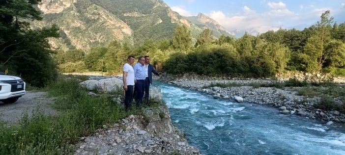 L'assessore regionale Marco Gallo a Valdieri per verificare i danni del maltempo L'assessore regionale Marco Gallo a Valdieri per verificare i danni del maltempo