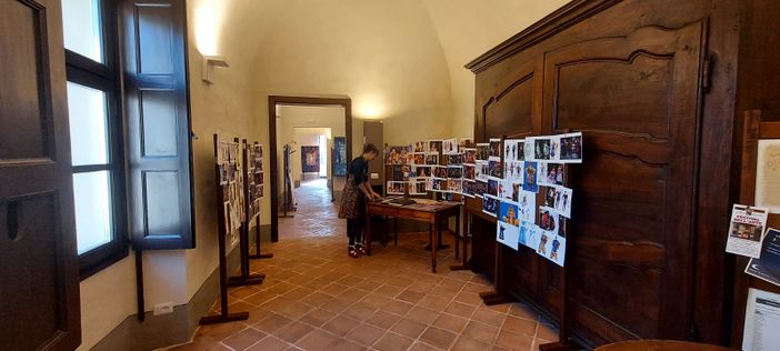 A Revello la mostra “Poesie di Me” di Daniela Callegher