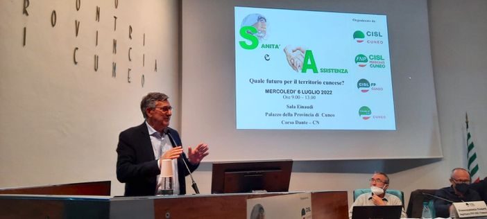 L'intervento di Luigi Genesio Icardi al convegno promosso dalla Cisl cuneese L'intervento di Luigi Genesio Icardi al convegno promosso dalla Cisl cuneese