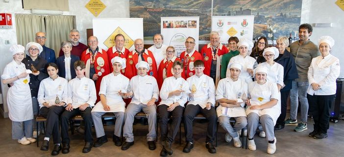 "La Tradizione in Tavola": Formont Valsusa e De Filippi di Varese vincono la nona edizione del concorso culinario albese [FOTO]