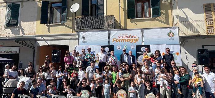 Trionfo di gusto e sapori alla Fiera di Primavera di Scarnafigi con Bra, Raschera e Toma piemontese