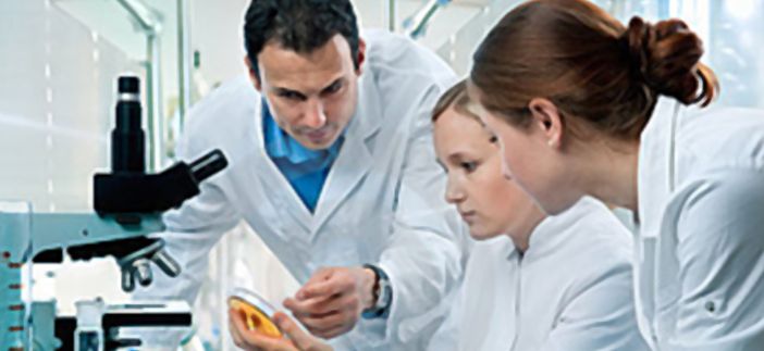 Cuneo: prosegue la promozione del Laboratorio Pasteur