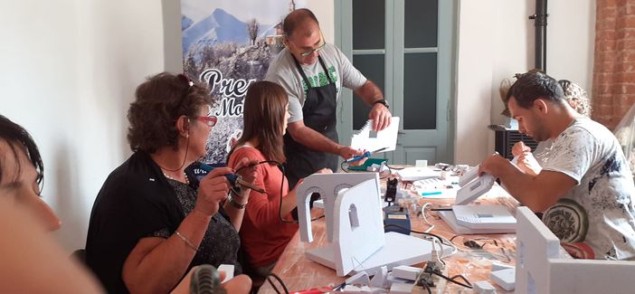 Borgo San Dalmazzo, a Monserrato un corso pratico per costruire il presepe