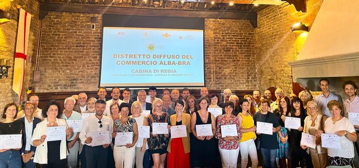 Distretto del Commercio Alba-Bra: 73 aziende in graduatoria per 250 mila euro di contributi