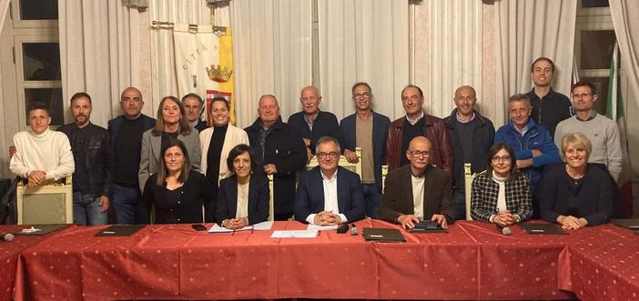 L'ultimo consiglio comunale di Busca