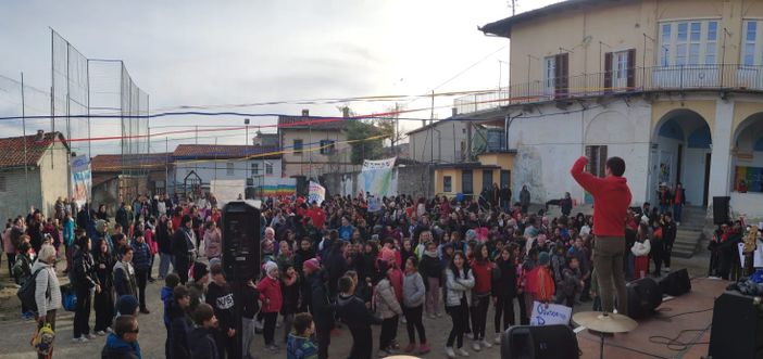 Un momento della "Festa della Pace" 2023, tenutasi a Costigliole Saluzzo Un momento della "Festa della Pace" 2023, tenutasi a Costigliole Saluzzo