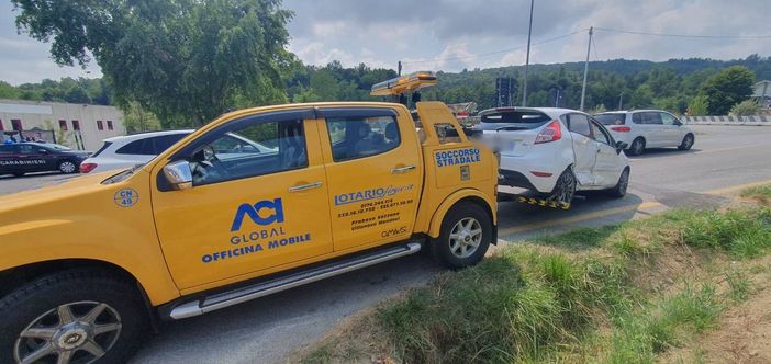 Vicoforte, nuovo incidente alle Olle, dove si attende da anni la realizzazione di una rotatoria Vicoforte, nuovo incidente alle Olle, dove si attende da anni la realizzazione di una rotatoria