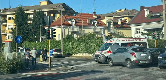 L'incidente di via Dante Livio Bianco, angolo via Bodina a Cuneo L'incidente di via Dante Livio Bianco, angolo via Bodina a Cuneo