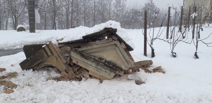 L'appello di Italia Nostra: "Ricostruite il pilone di Monforte distrutto da un camion"