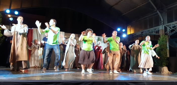 Saluzzo, il musical dei giovani della Comunità di suor Elvira