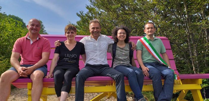 Viola: inaugurata la big bench presso il Bricco del Monte (FOTO e VIDEO) Viola: inaugurata la big bench presso il Bricco del Monte (FOTO e VIDEO)