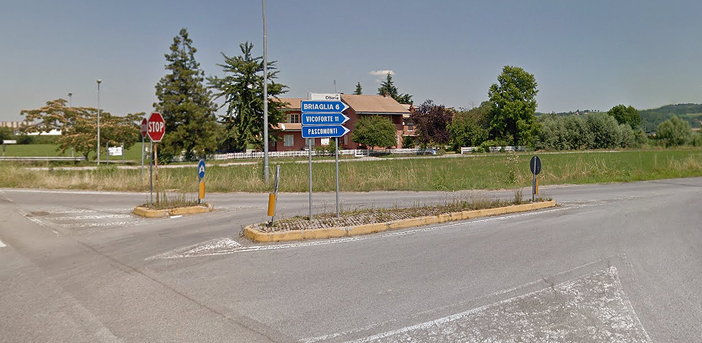L'incrocio dove sorgerà la rotatoria L'incrocio dove sorgerà la rotatoria