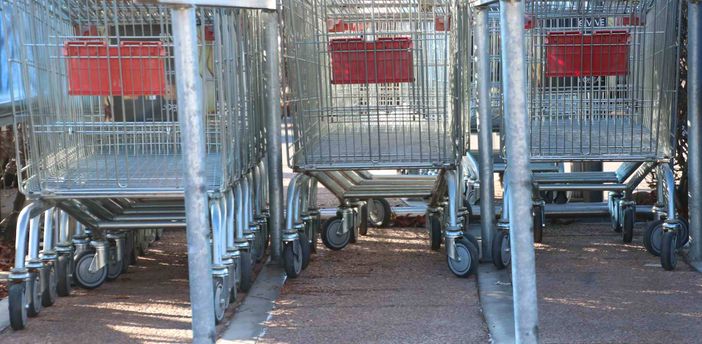 #controcorrente: aver liberalizzato gli orari e i giorni di apertura dei punti vendita del commercio non ha aumentato i consumi