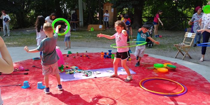 Bra, con Arte in Gioco divertimento per grandi e piccini ai giardini della Rocca Bra, con Arte in Gioco divertimento per grandi e piccini ai giardini della Rocca