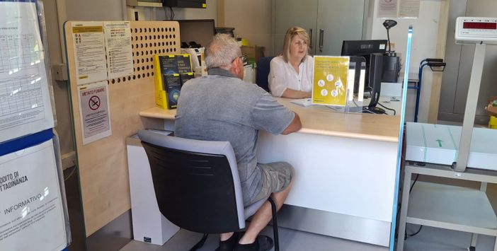 Ha riaperto l'ufficio postale di Albaretto Torre